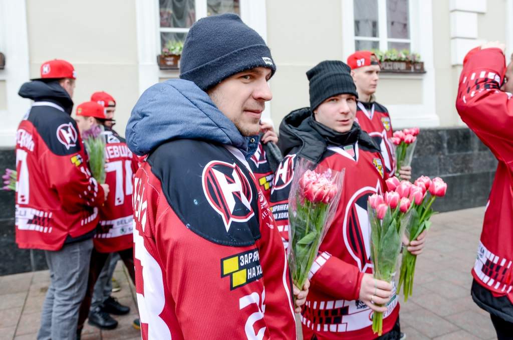 CsYiJuMaVv4.jpg