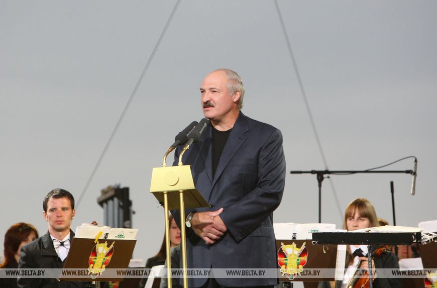 18720805-Letnij-fest-Aleksandrija-sobiraet-druzej-stanet-traditsionnym_result_result.jpg
