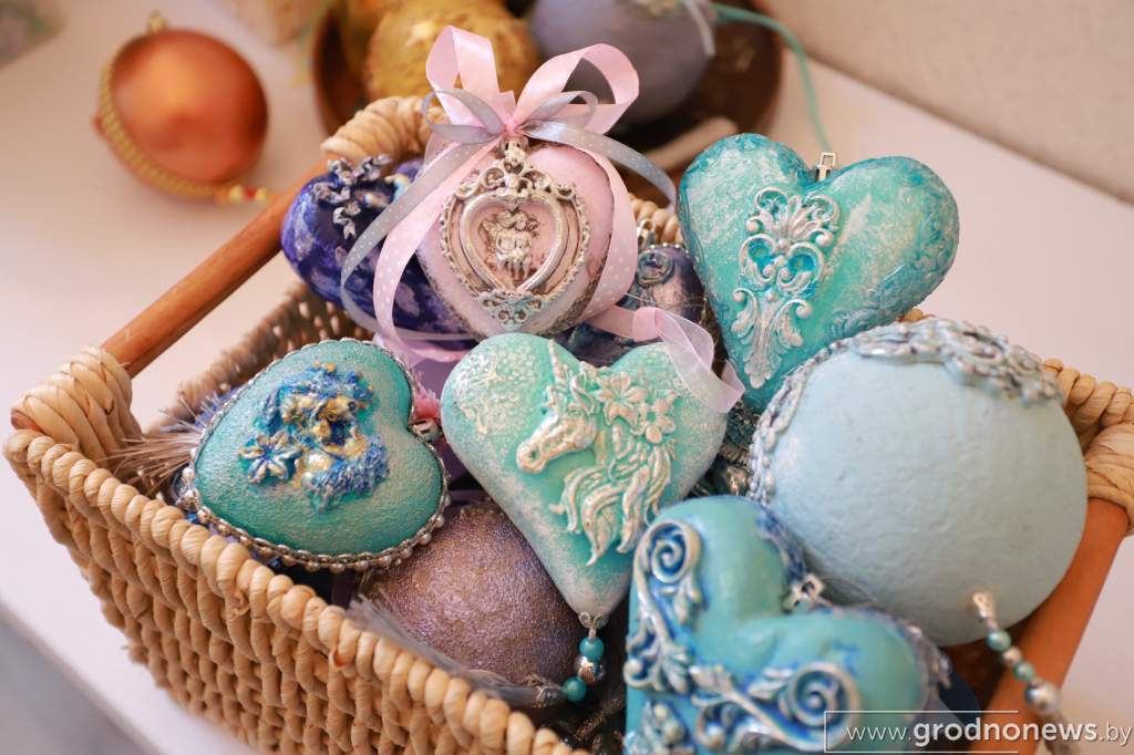 2020-11-27 12.17.55.JPG