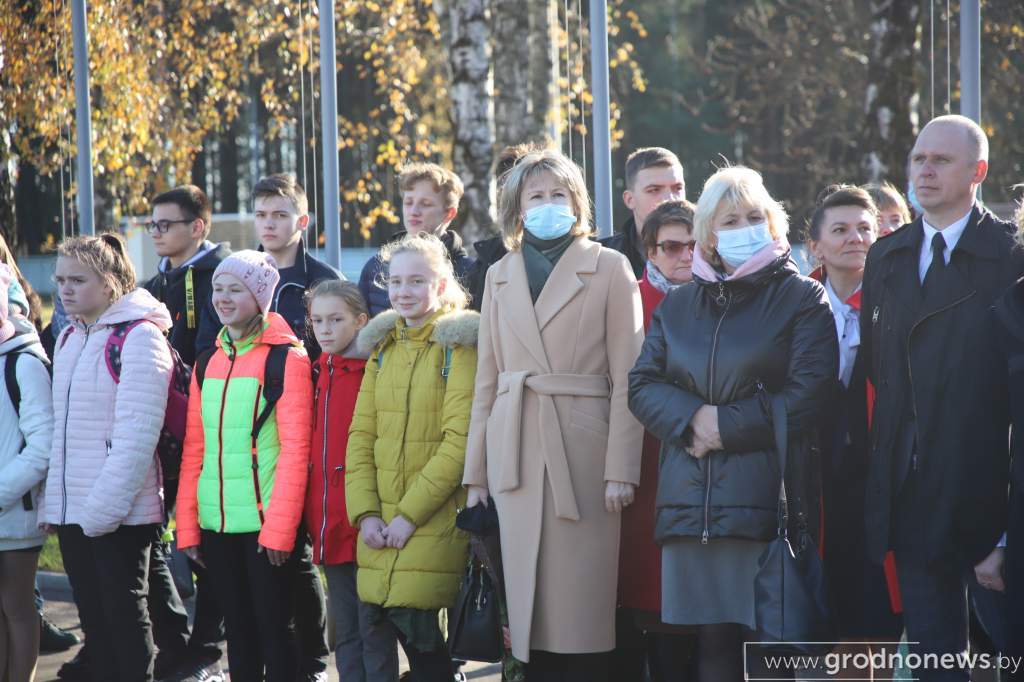 2021-10-25 15.12.08(1).JPG