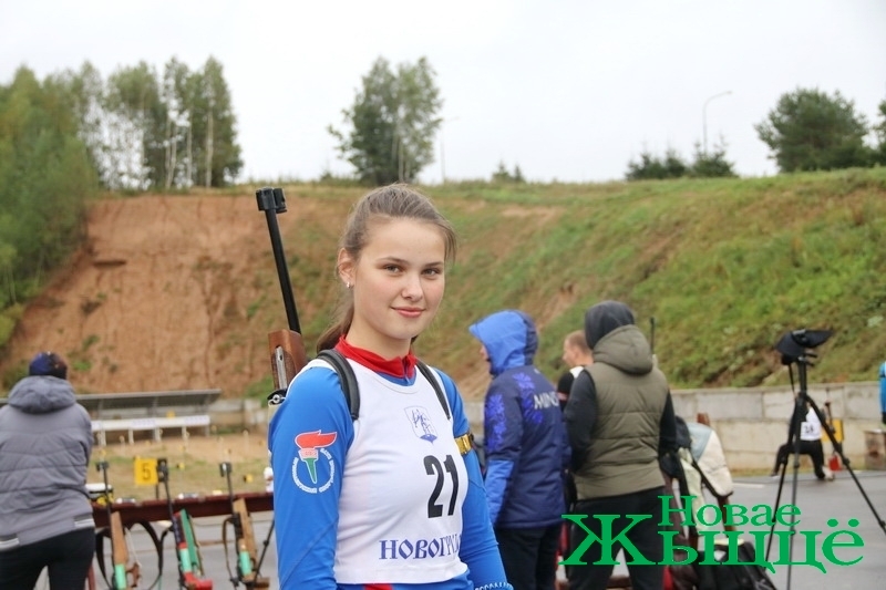 8ce1431c22f8ab7145ae1c31e72d66f9.jpg