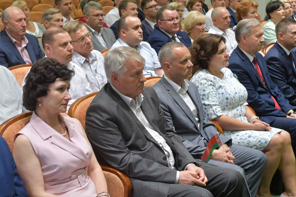 233110-13.jpg