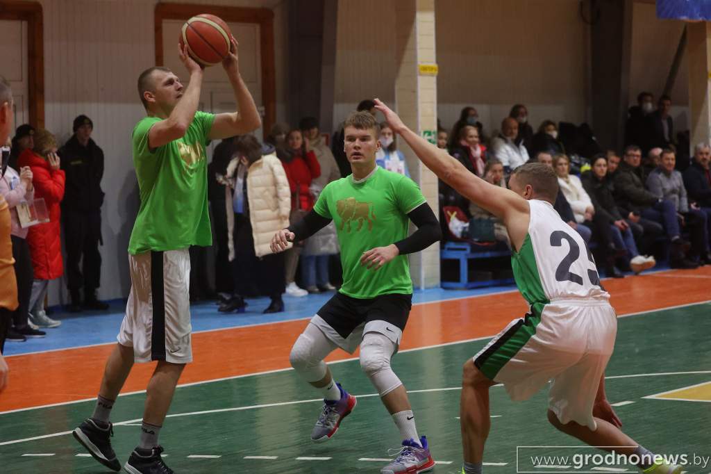 CR6_1594.jpg
