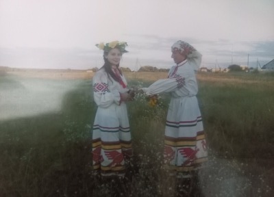 Венок дружбы Данильчик Надежда ГУО Каролинская средняя школа Зельвенский район 16 лет1.jpg