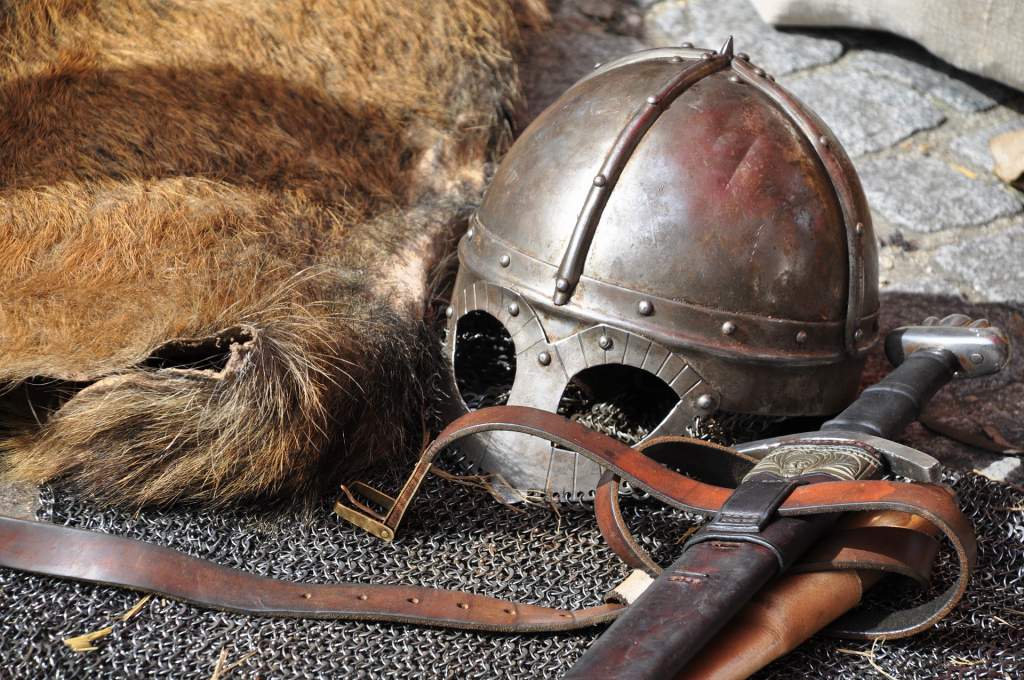 knight-1421358_1920.jpg