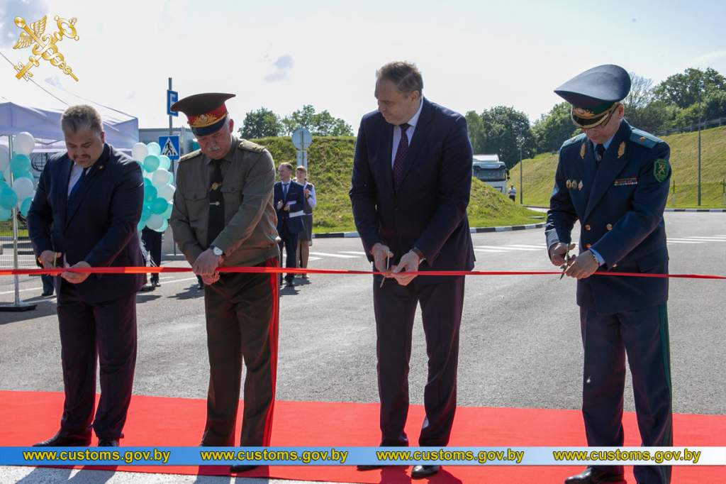гродненская таможня.jpg