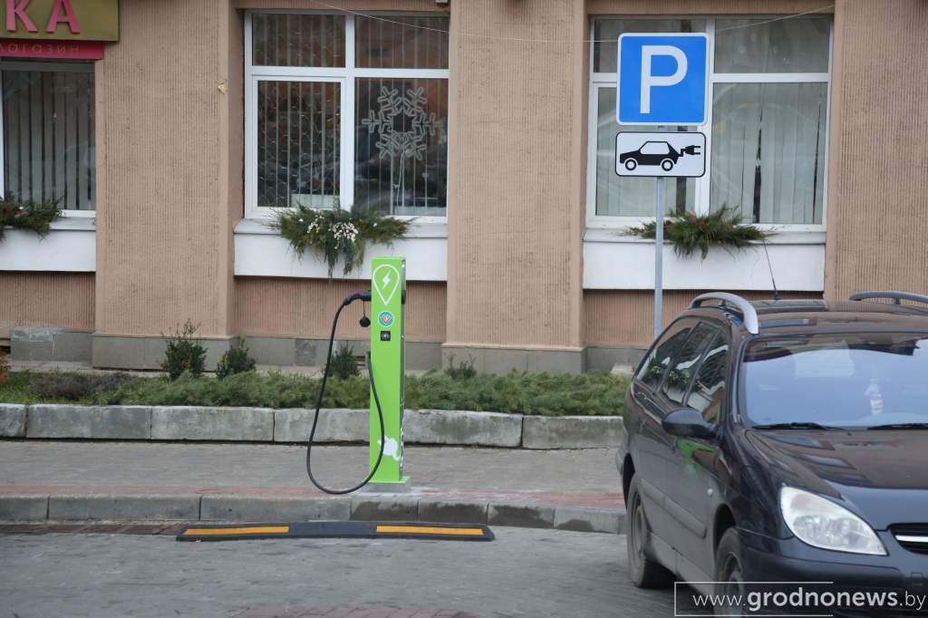 0W1A0686 (1).JPG
