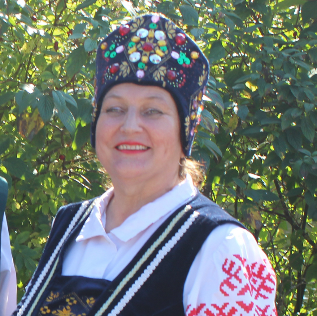 Адамович (справа).JPG