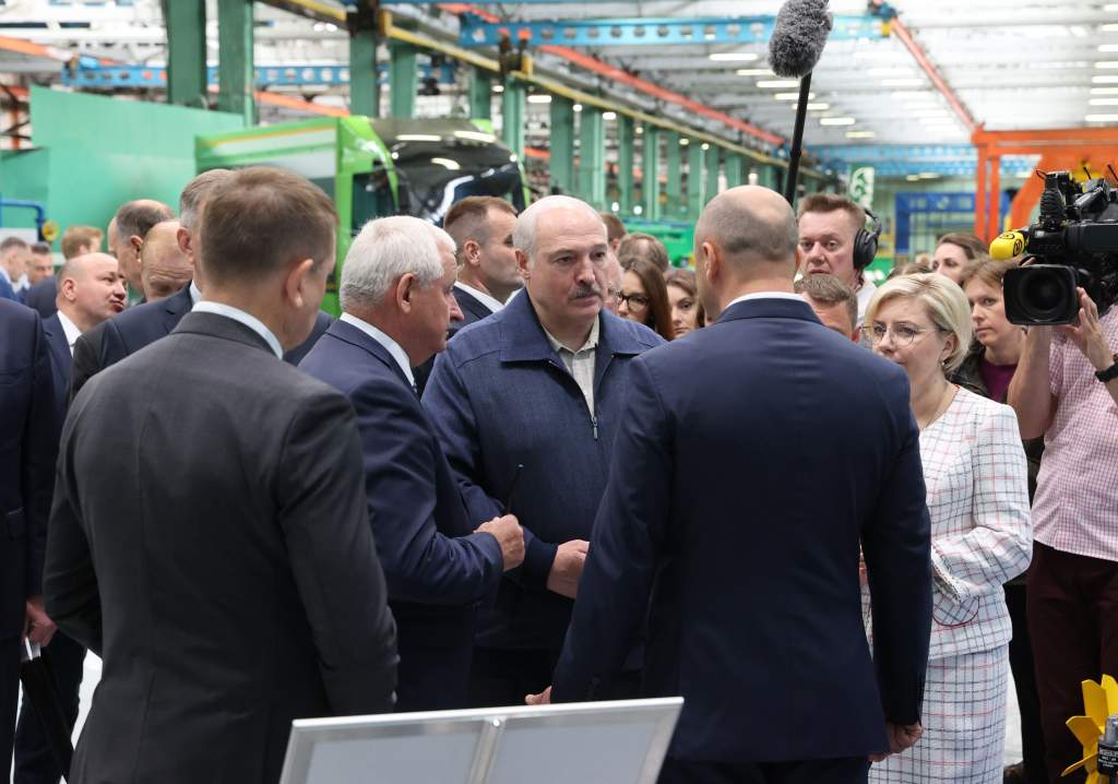 241013-03.jpg