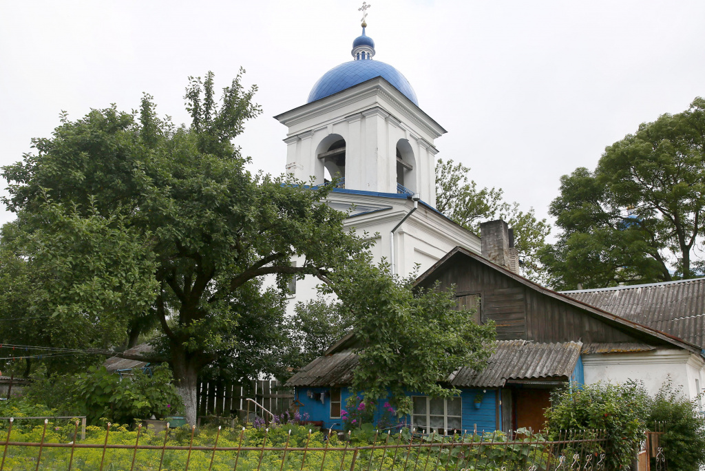 227955-04.JPG