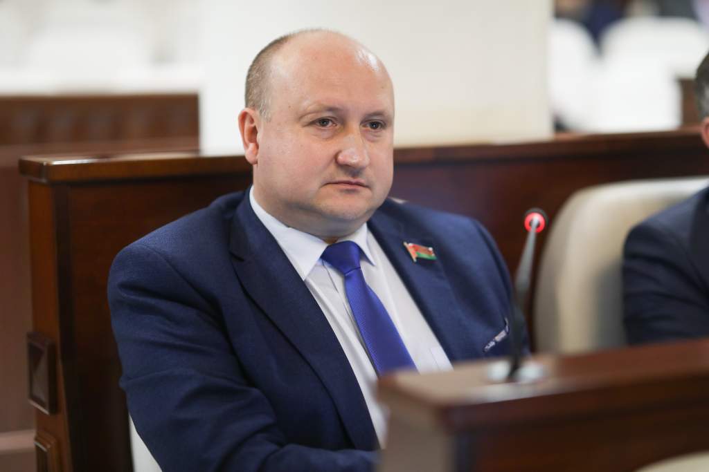 Совместное заседание парламента19-19-04-2023.jpg