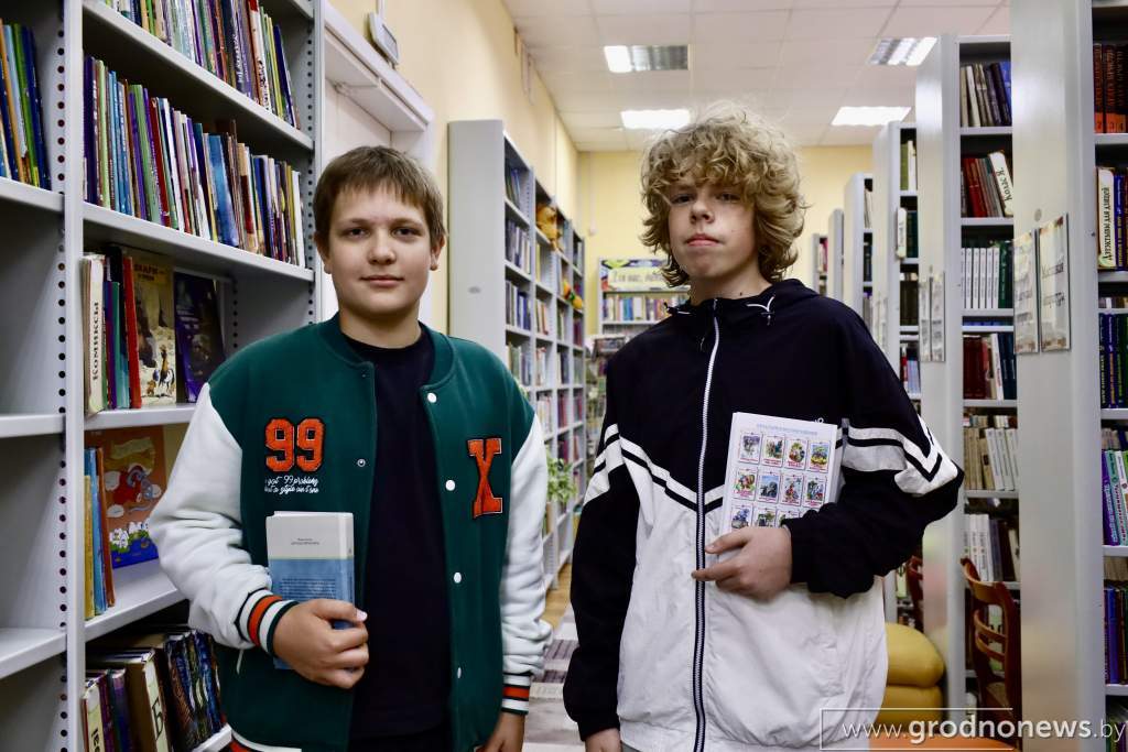 два школьника из 36 школы.JPG