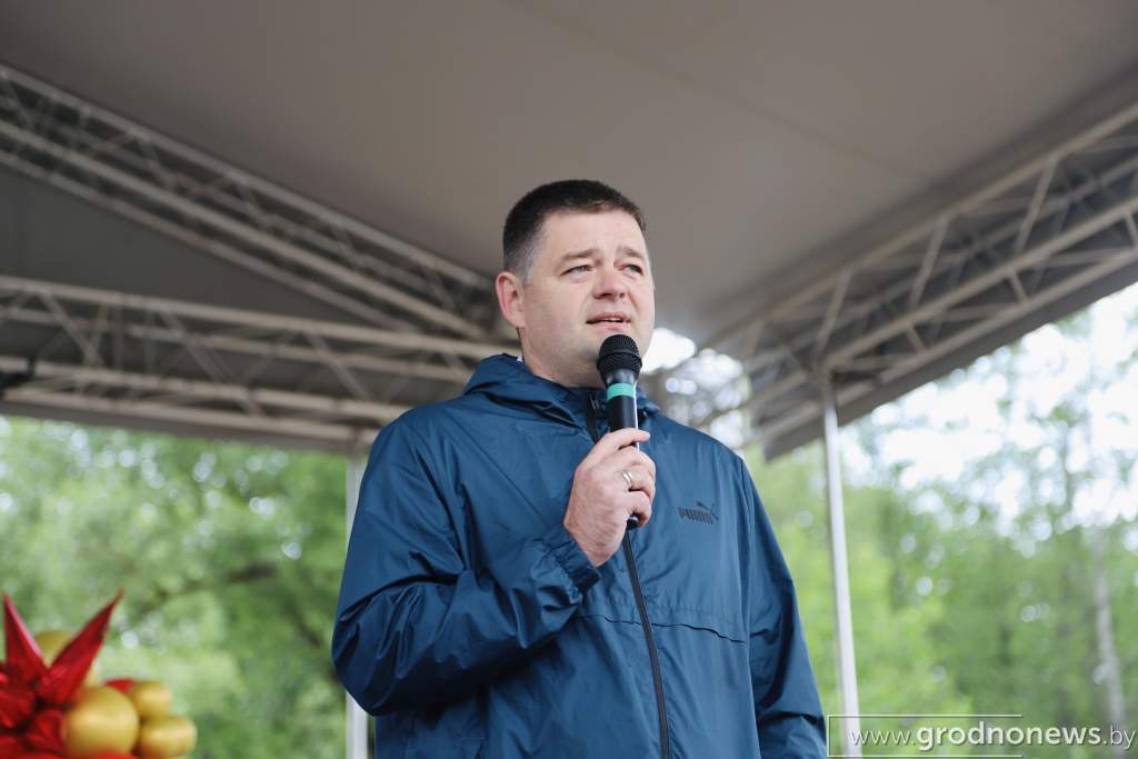 первый зам шешко.JPG