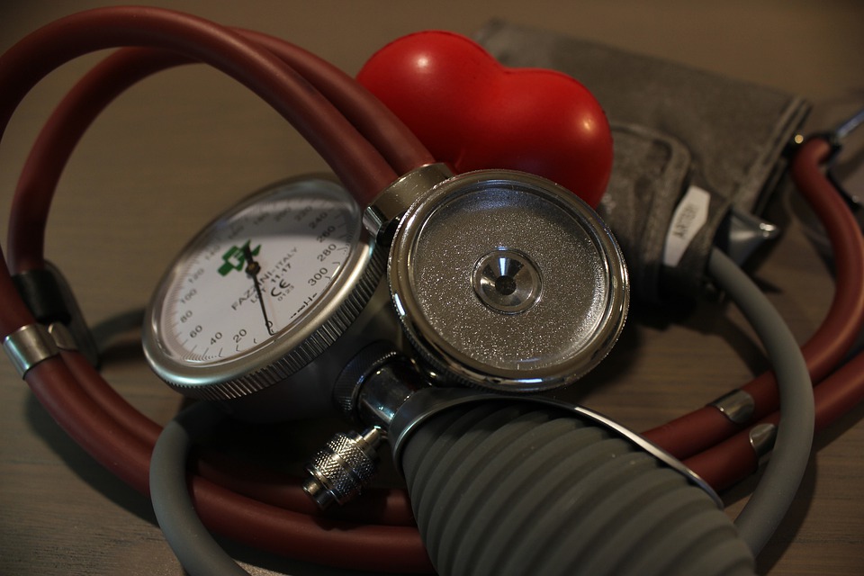 blood-pressure-5282055_960_720.jpg
