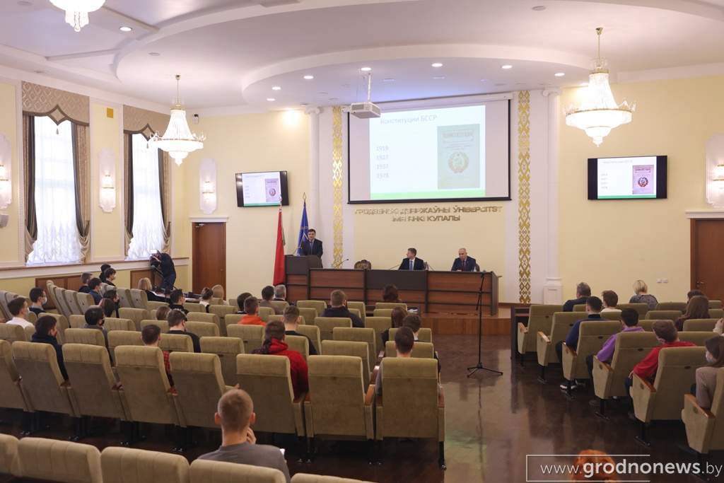 CR6_1228.JPG
