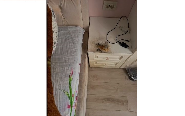 telefon.jpg