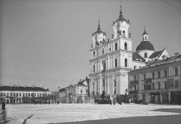 8. . 8. Соборная площадь, фарный собор 30-е года jpeg.jpg