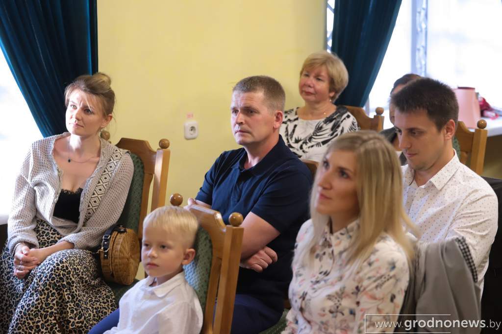 2020-07-08 20.06.59.JPG