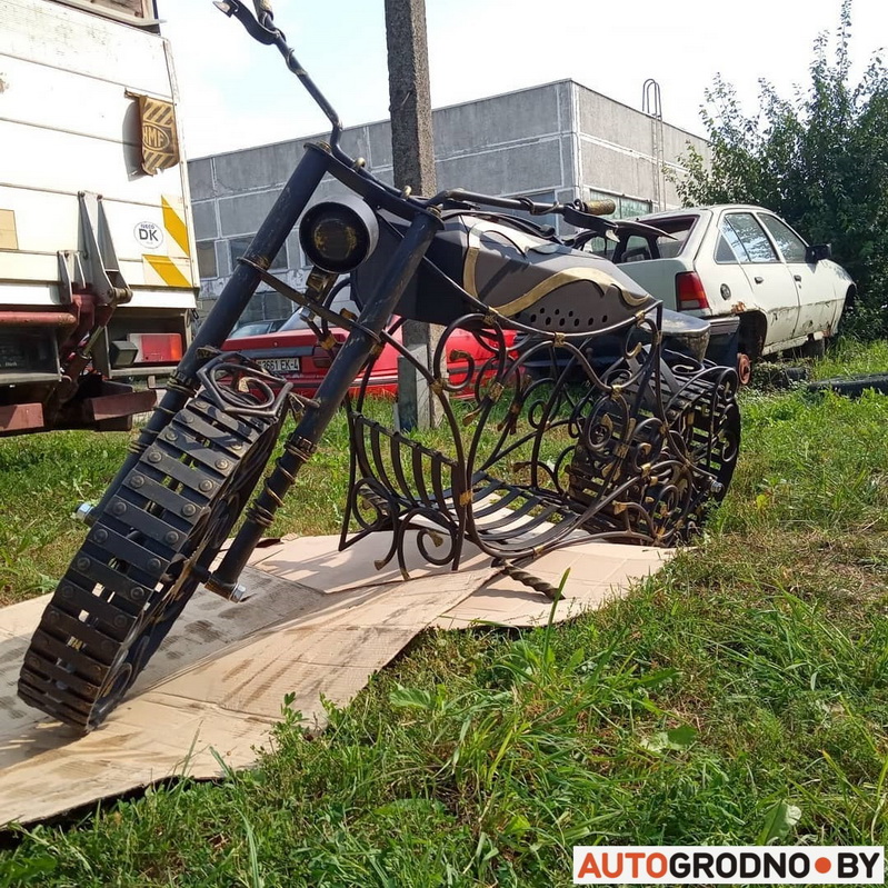 moto-mangal-05.jpg