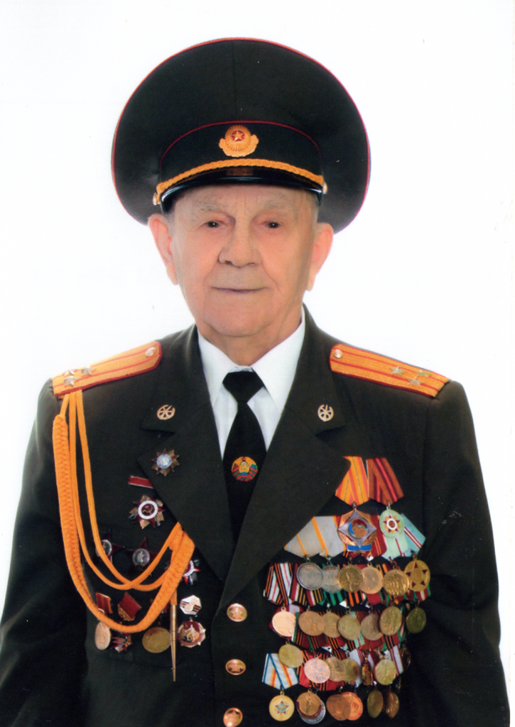 коломиец (1).png