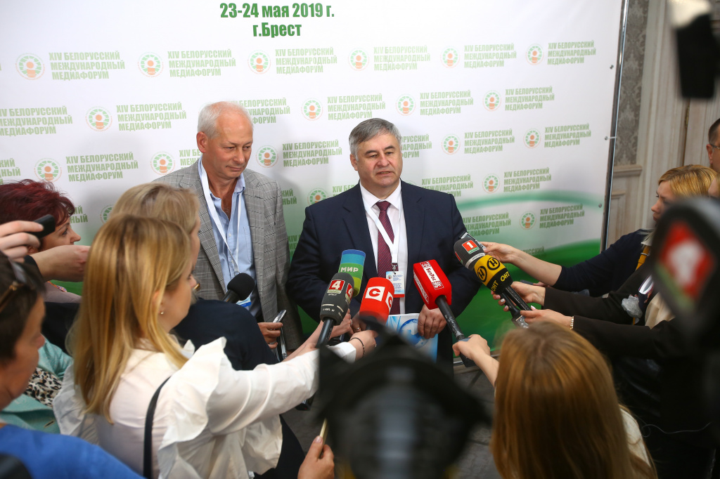 227015-18.jpg