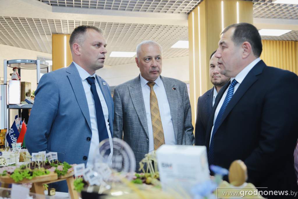 ОБЯЗАТЕЛЬНО В ГАЗЕТУ.JPG