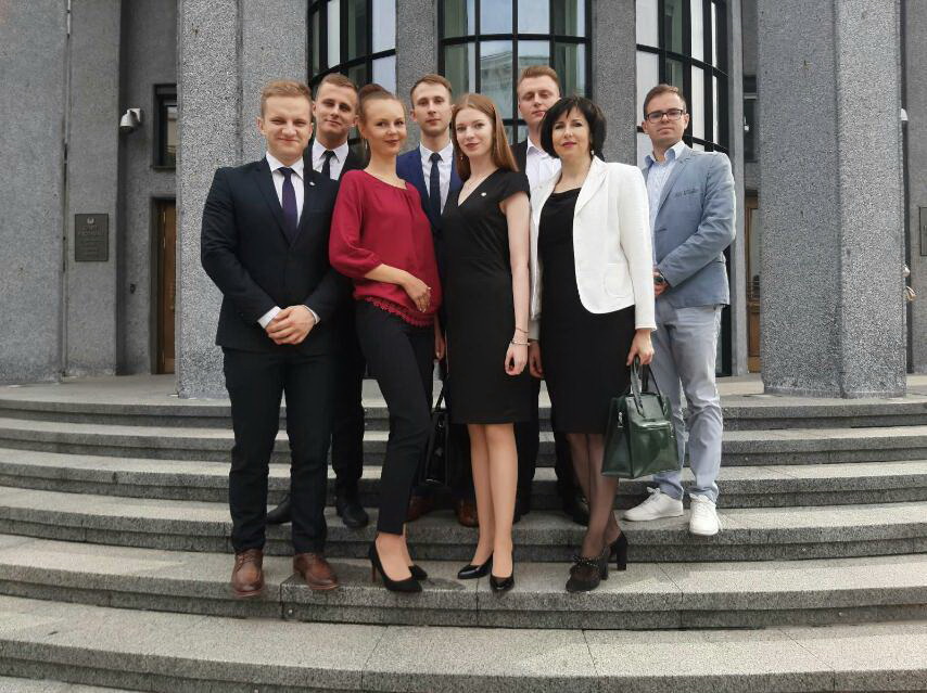 0-02-05-748673341aedb35aceacf062d26989045051de86ed6ec5e8752c015d8c7bde14_full.jpg