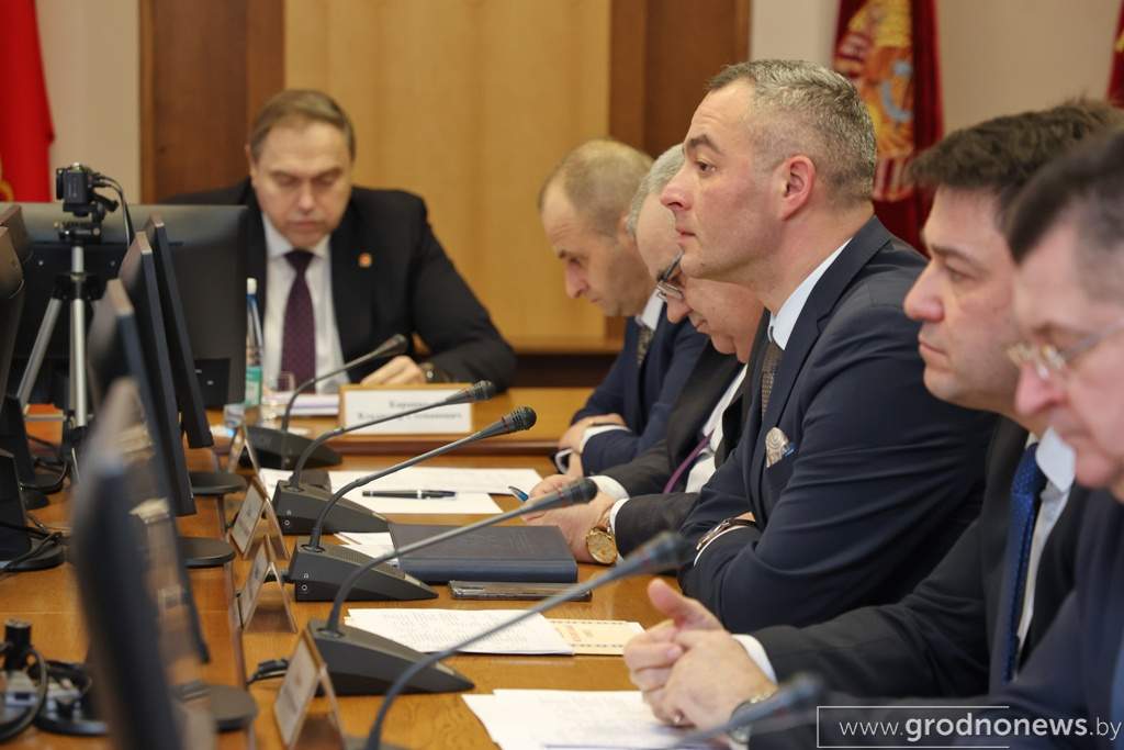 CR6_8166.JPG