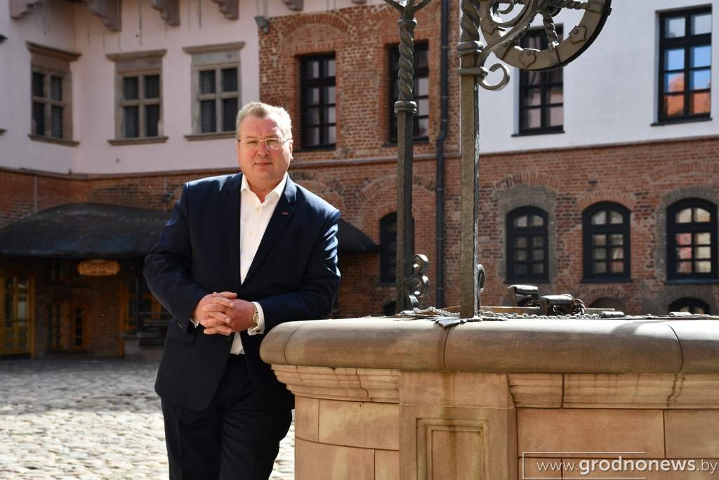 DCA_0401_предоставлено замком (1).JPG