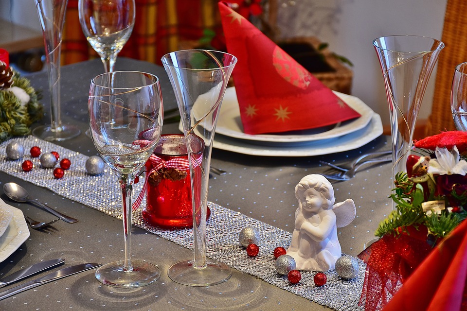 table-1930862_960_720.jpg