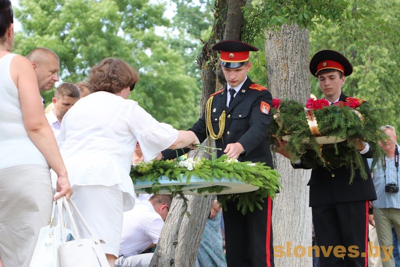 1img_1555.jpg
