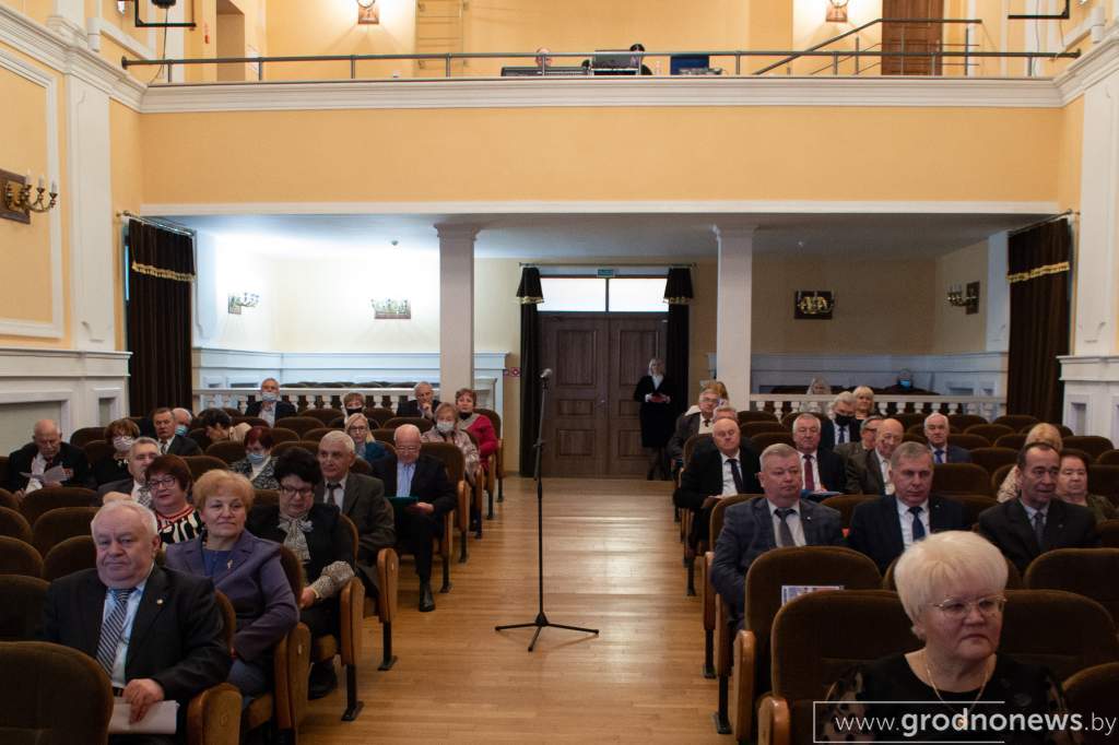 2-20.jpg