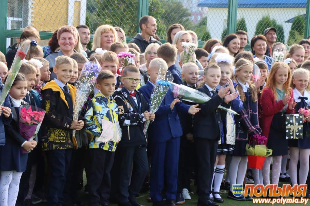 СШ№2_линейка_1-сентября00086.jpg