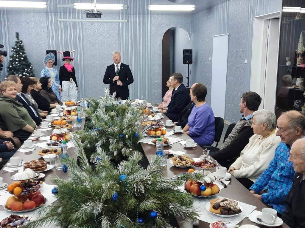 7 ДАР Новогрудок жители комнаты совместного самостоятельного проживания «Уютная старость».jpg