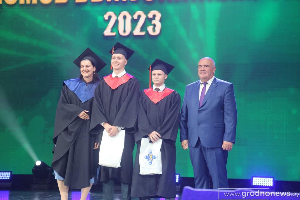 IMG_7523.JPG