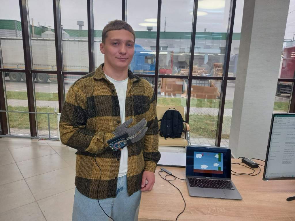 Песняк Никита 2.jpg