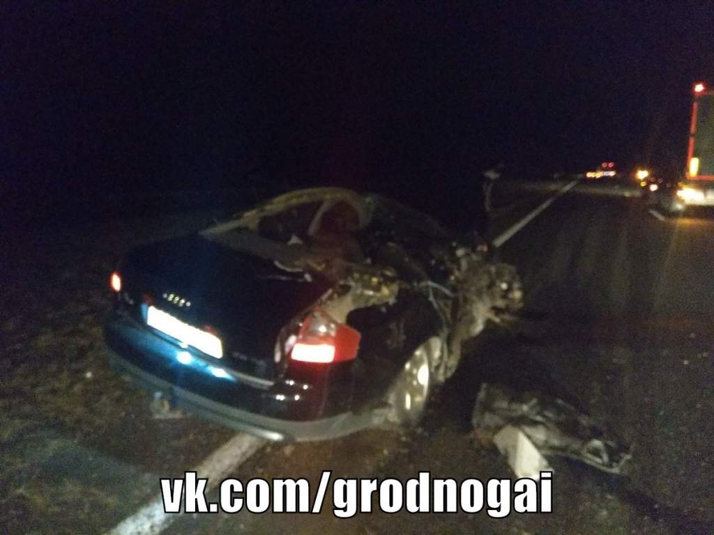 0uGyTfIyMjc.jpg