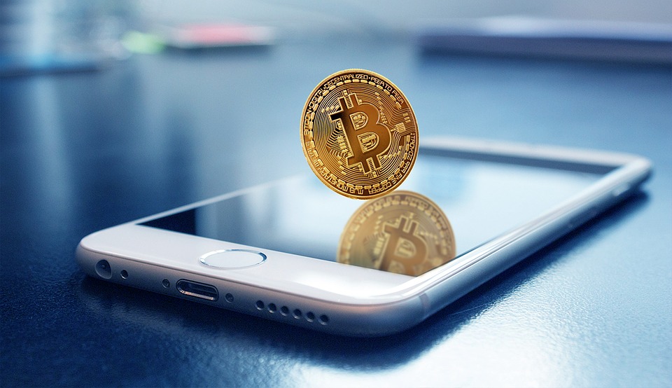 bitcoin-3997860_960_720.jpg