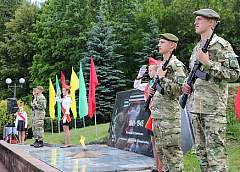 3 ліпеня 1944 года быў вызвалены Астравец