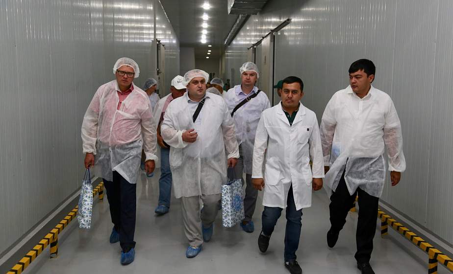 Торговые связи и новые экономические партнеры. Делегация Гродненской области отправилась в Узбекистан с деловым визитом