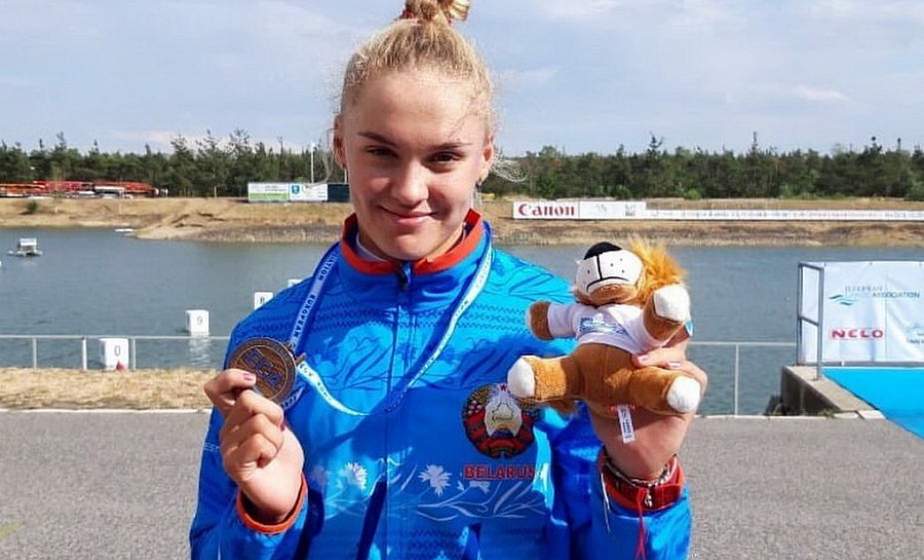Вероника Леонюк из Слонима завоевала две медали чемпионата мира по гребле на байдарках и каноэ
