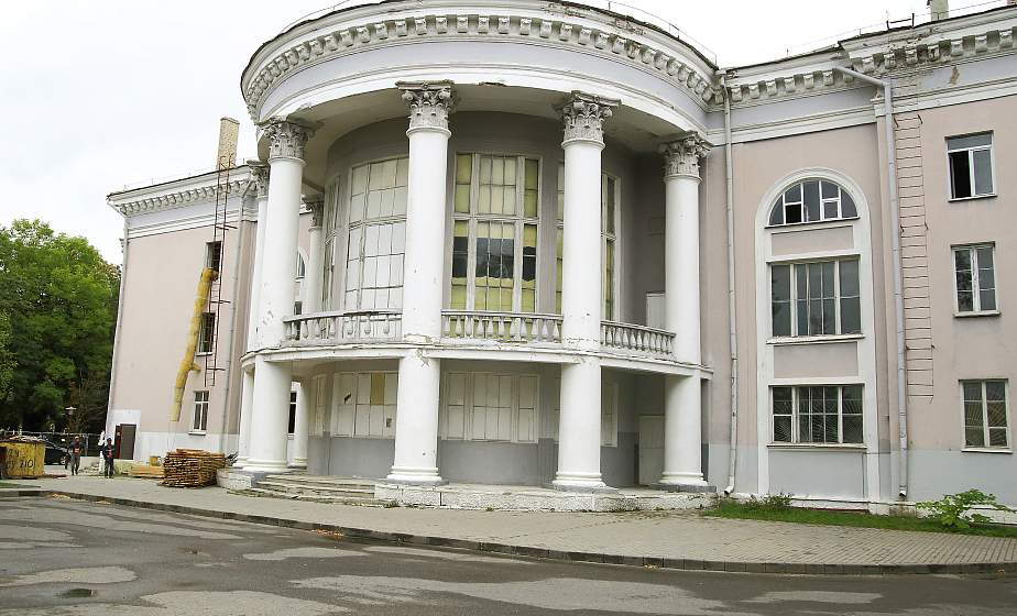 Во Дворце культуры текстильщиков заменят кровлю и обновят сети инженерии 