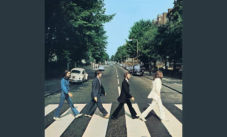Культовая группа The Beatles выпустила свежий клип