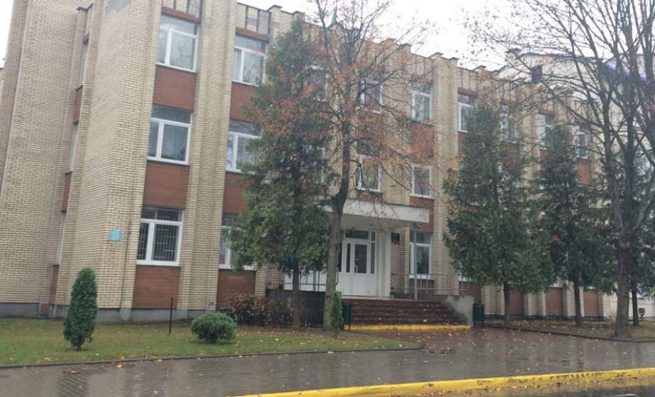 Вынесен приговор гродненцу, который  незаконно продавал насвай
