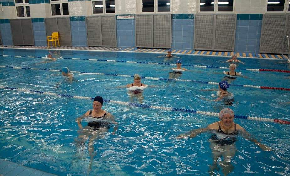 Лыжи, волейбол по вечерам и бассейн. Как в регионе школы делают спорт популярным и доступным