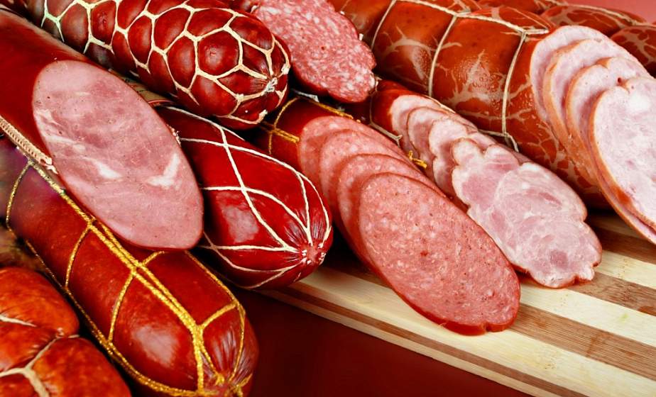 В Сопоцкине будут продавать дешевую колбасу