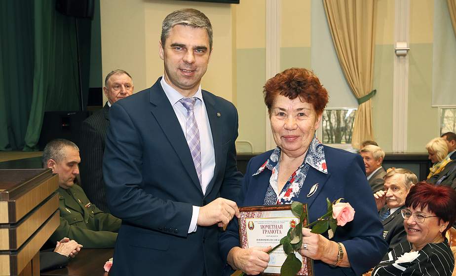 «Важно, чтобы каждый получал должное внимание». В Гродно прошел пленум Гродненского областного совета ветеранов