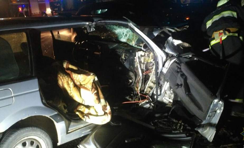 ДТП в Слонимском районе: пассажир оказался зажат в салоне авто