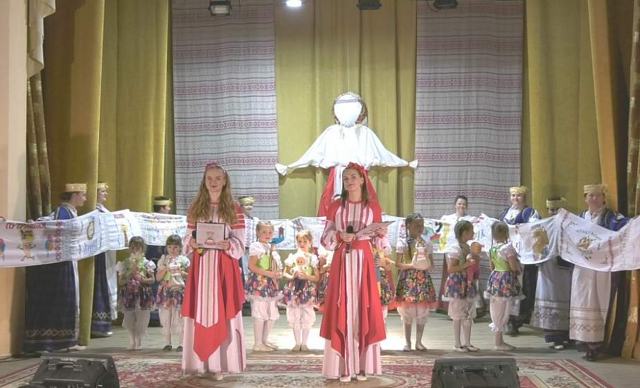В настоящем кукольном царстве очутились гости «Свята лялькi » в Индуре (+ видео)