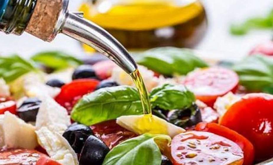 Специалисты назвали 3 супер-продукта, которые всегда должны быть в рационе